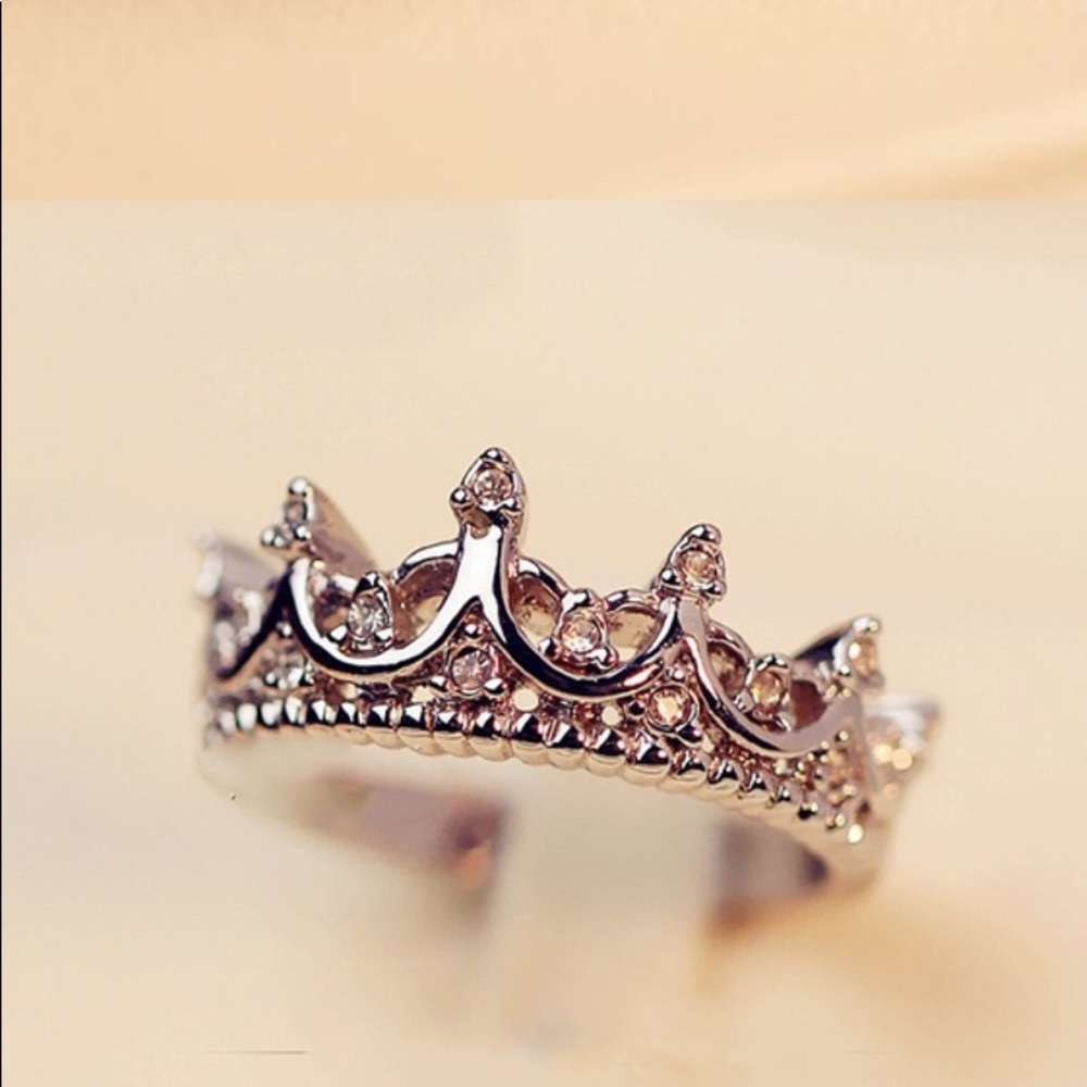 ✨Princess Crown Ring - Picture 2 of 5